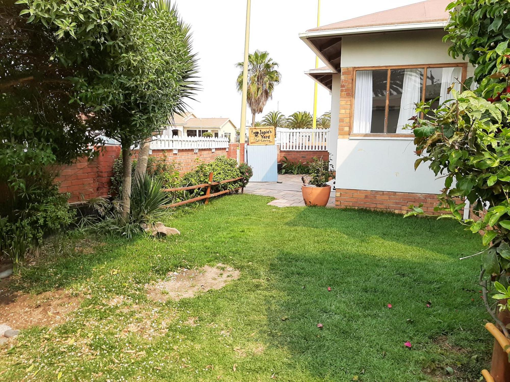 Apartament Japie'S Yard Self-Catering Swakopmund Zewnętrze zdjęcie